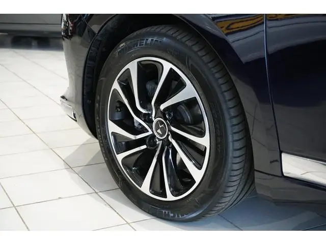 DS DS 5
