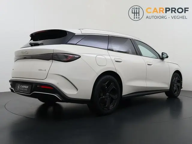 BYD SEAL 6 Touring 1.5 DM-i Comfort Lite Panoramadak | 360 camera | Carplay |  Stoelverwarming |