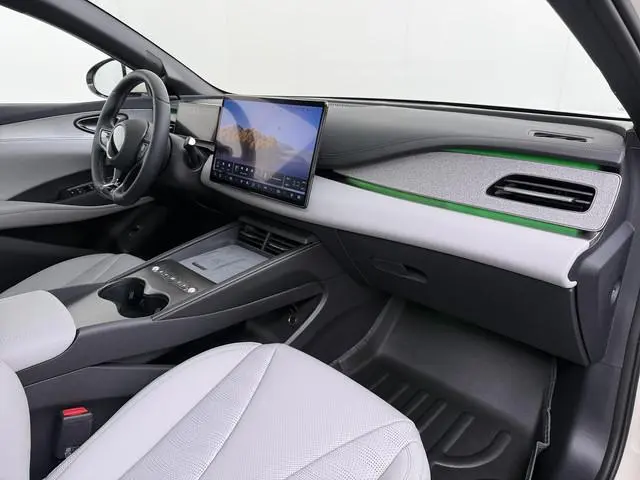 BYD SEAL