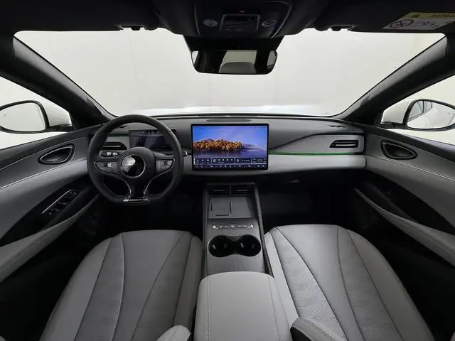 BYD SEAL