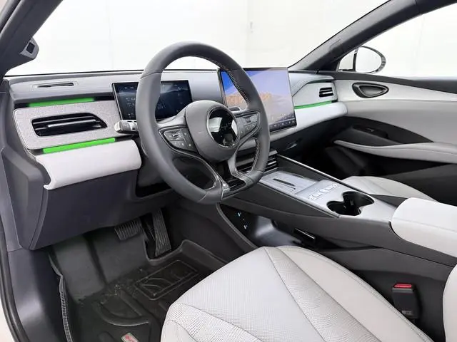 BYD SEAL