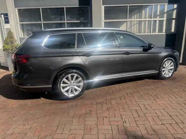 Volkswagen Passat Variant 1.5 TSI Highline Business R Bj 2019 Km 81.000 Nap 2e eigenaar Vol optie !!