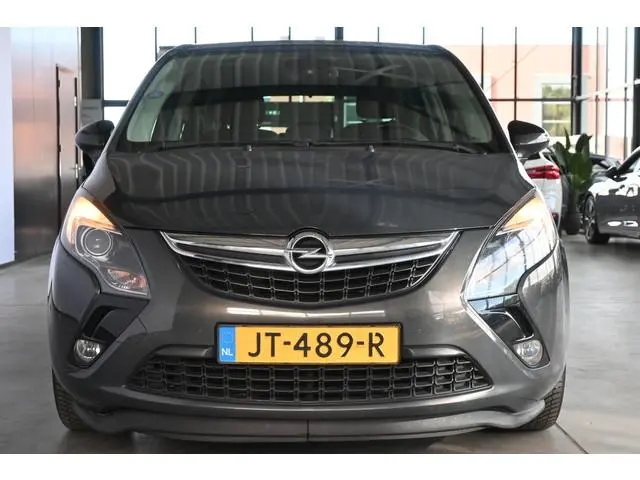 Opel Zafira Tourer