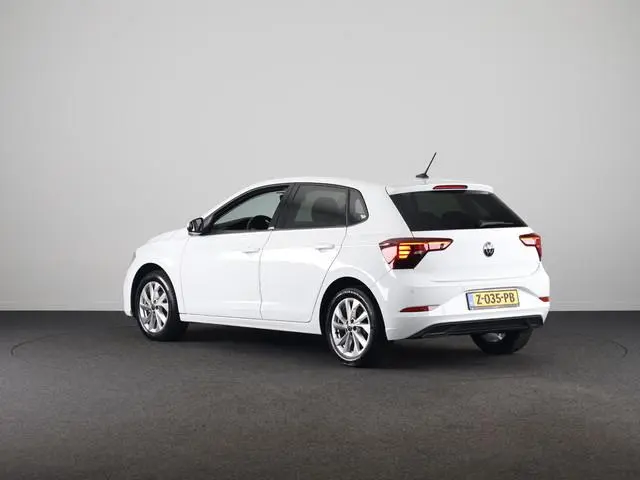 Volkswagen Polo 1.0 TSI Life Edition | Navigatie via App | Parkeersensoren | Achteruitrijcamera | Ad...