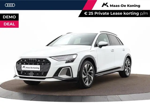 Audi A3 Allstreet Advanced edition 40 TFSI e 204 PK · Lederen bekleding · Comfortsleutel · 18" LM Ve...