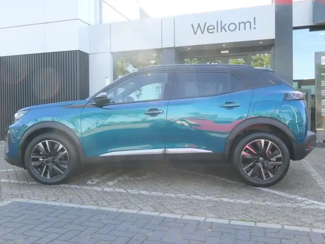 Peugeot 2008 1.2 Hybrid 145 automaat GT | Camera | 18'' LMV