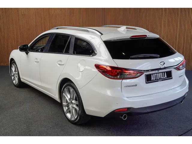 Mazda 6 Sportbreak 2.0 SkyActiv-G 165 Aut. Leer Navi Camera Bose Stuur- & stoelverwarming Climate PD...