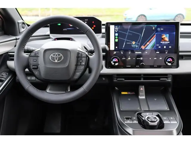 Toyota C-HR+