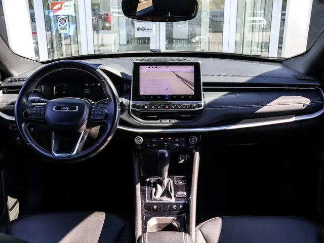 Jeep Compass 4xe 240 Plug-in Hybrid Electric 80th Anniversary