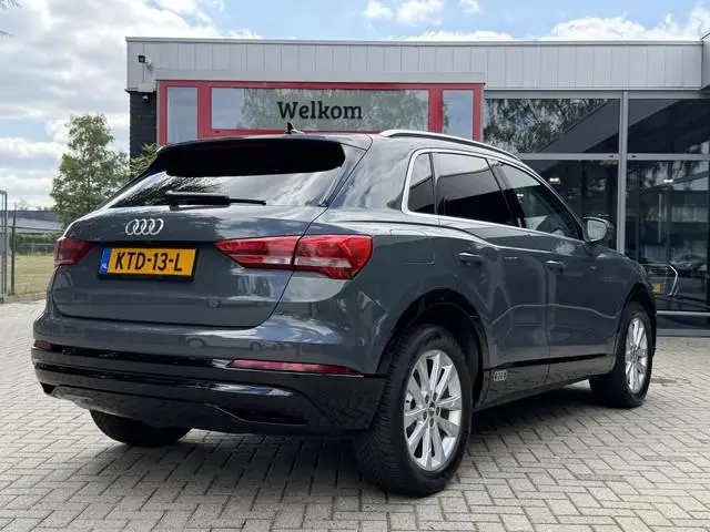Audi Q3 35 TFSI 150PK AUT. *!* NAVI/ CARPLAY/ CAMERA/ TREKHAAK/ 75 DKM *!*