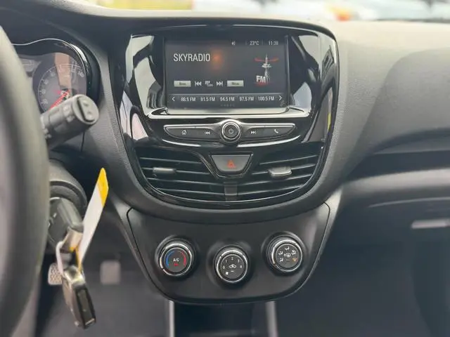 Opel KARL