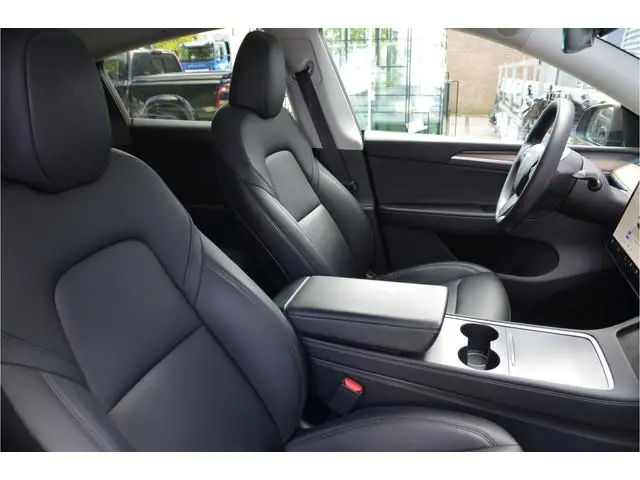 Tesla Model Y Performance AWD 75 kWh Trekhaak (1.600kg), Enhanced AutoPilot3.0