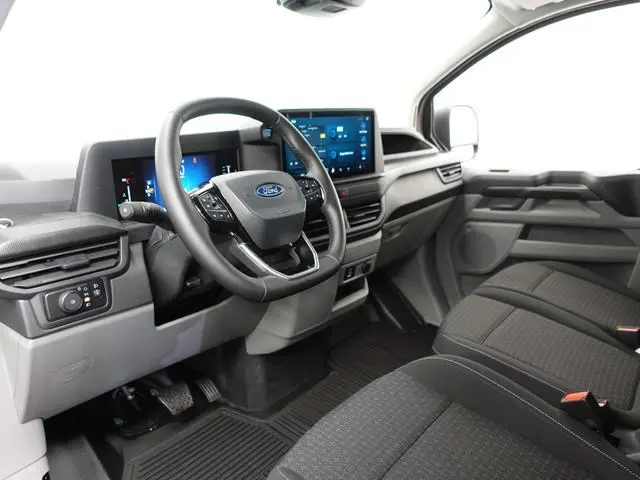 Ford Transit Custom 300 2.0 TDCI L2H1 Trend Automaat Airco Navigatie Cruise Control Trekhaak