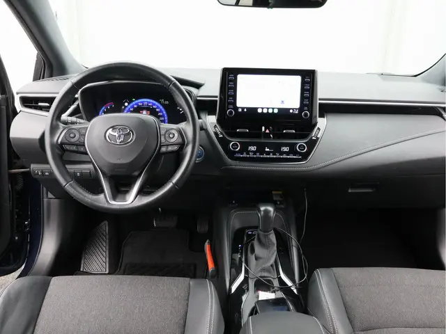 Toyota Corolla Touring Sports