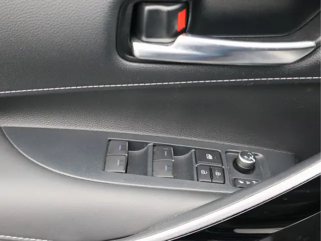 Toyota Corolla Touring Sports