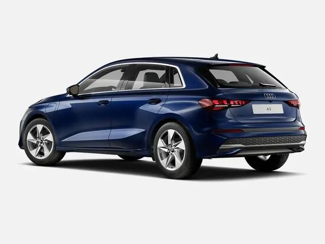 Audi A3 Sportback 40 TFSI e Advanced edition 204 PK · Assistentie pakket rijden en Parkeren plus · L...