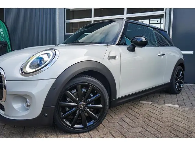 MINI Cooper 1.5 Chili