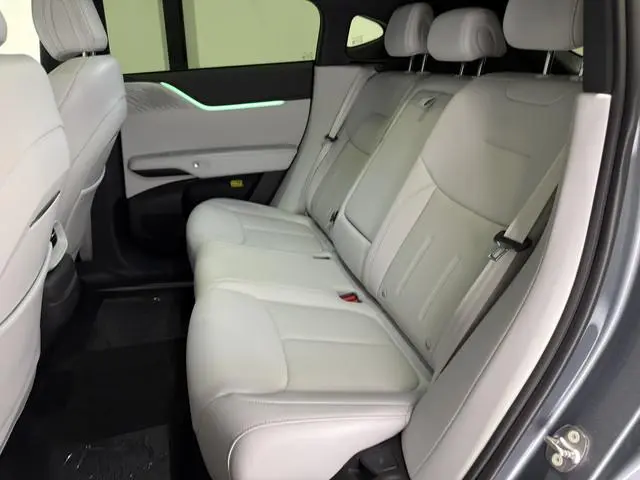 XPENG G6