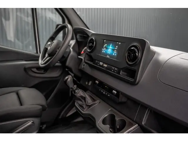 Mercedes-Benz Sprinter 311 CDI RWD L2H2 | Volledig Ingericht | Mbux | Camera | Climatronic