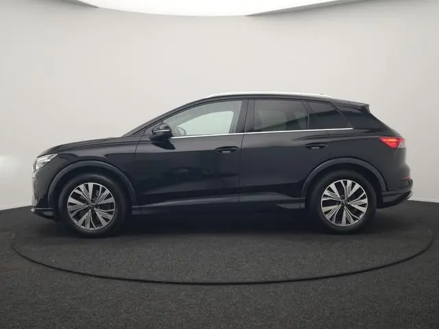 Audi Q4 e-tron 40 Edition 77 kWh 204pk Dealer O.H | Adaptive Cruise | Camera | Sportstoelen Verwarmd...