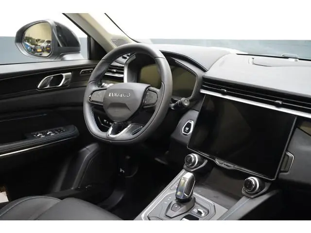 Lynk & Co 01 1.5 | Zwart optiek | Panoramadak | Camera | Navigatie | Memory | Lm velgen