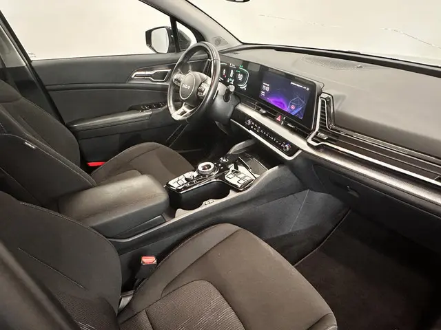 Kia Sportage 1.6 T-GDi Plug-in Hybrid AWD DynamicLine 265pk Navigatie Carplay Camera Parkeersensoren...