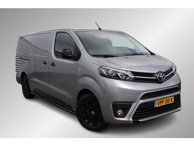 Toyota PROACE Long Worker 2.0 D-4D Black Line, Trekhaak, Leder/ stof, NAVI, Zwarte accenten, Climate...