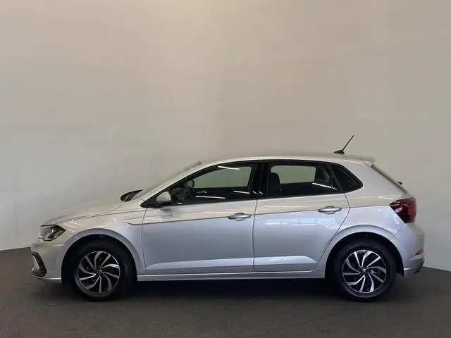 Volkswagen Polo 1.0 TSI Life DEMO Airco Caplay Navi Cruise Control Full LED PDC Voor/Achter 15" LM V...