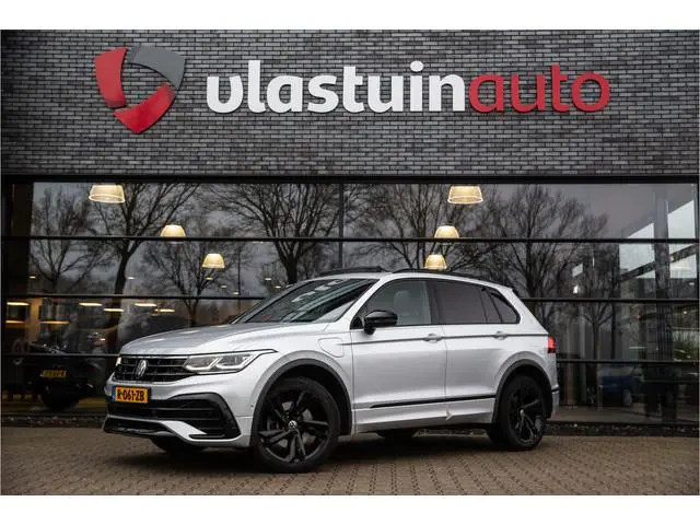Volkswagen Tiguan 1.4 TSI eHybrid R-Line Business+ , Panoramadak, Adap. cruise, Stoel/Stuurverwarmin...