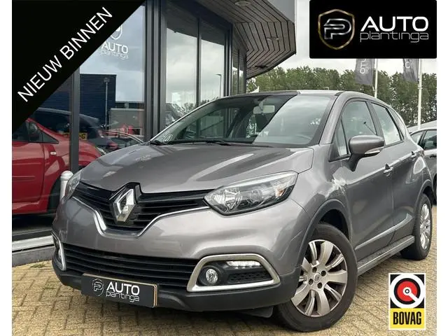 Renault Captur 0.9 TCe Expression 90PK | NL AUTO | Trekhaak | Airco | Cruise Control | Lichtmetalen...