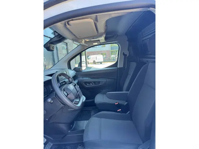 Toyota pro-ace