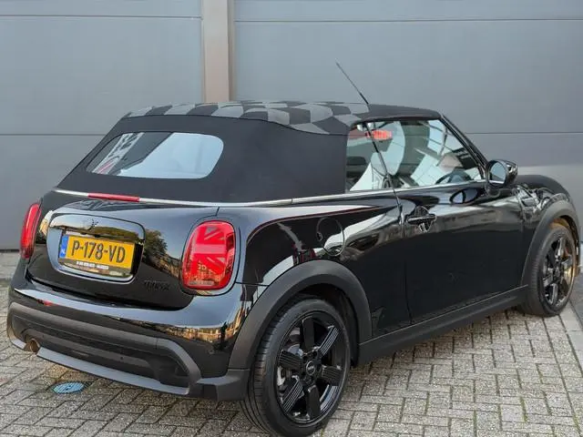 MINI Cabrio 1.5 Cooper Sidewalk Edition / 100% Onderhoud