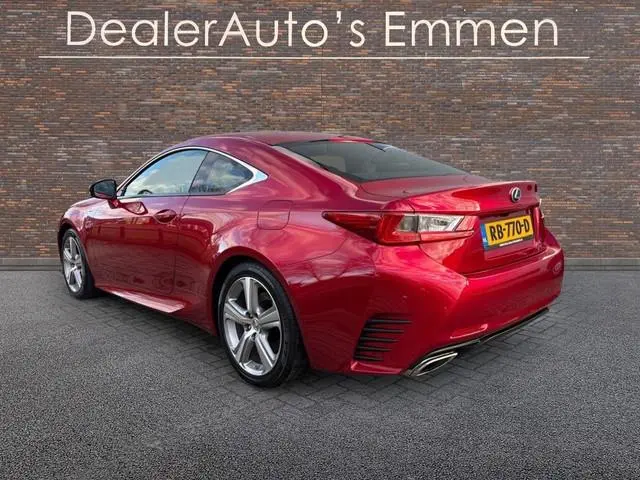 Lexus RC