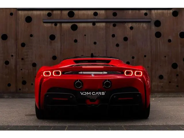 Ferrari SF90 Stradale