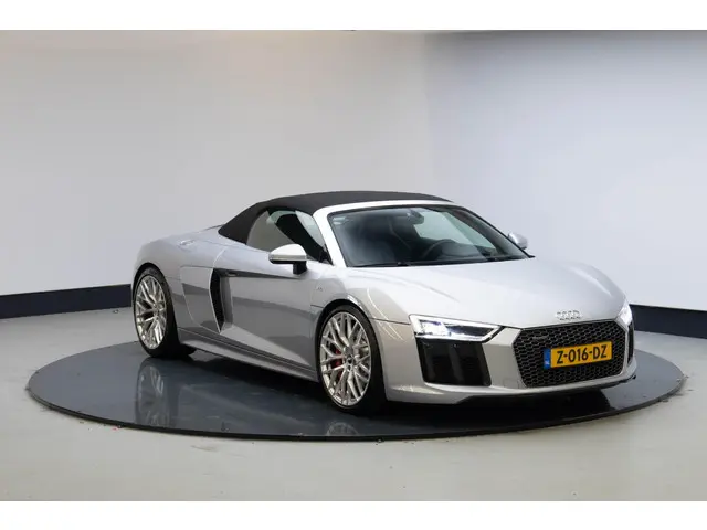 Audi R8 Spyder 5.2 FSI quattro | Carbon | B&O | Sportuitlaat |