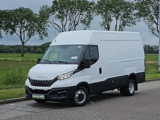 IVECO DAILY 35C18 l2h2 3l dubbellucht!