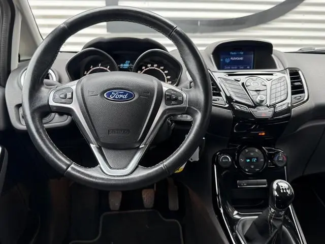 Ford Fiesta 1.0 EcoBoost Titanium 1e Eigenaar|Navi|Clima|Cruise|PDC|N.A.P|APK tot 05-2027