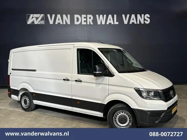Volkswagen Crafter 2.0 TDI 140pk L3H2 L2H1 Euro6 Airco | 3000kg Trekhaak | Parkeersensoren Bijrijder...