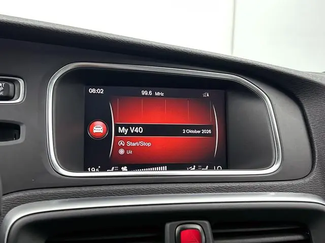Volvo V40