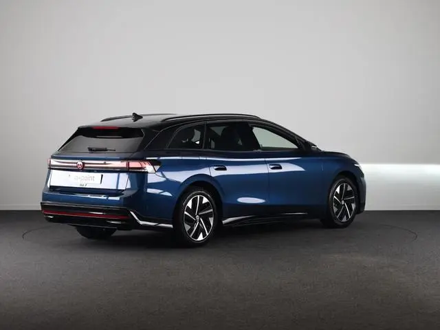Volkswagen ID.7 Tourer Pro Limited Edition 77 kWh accu 286 PK | Velgen 19" | 360 graden camera | Sto...