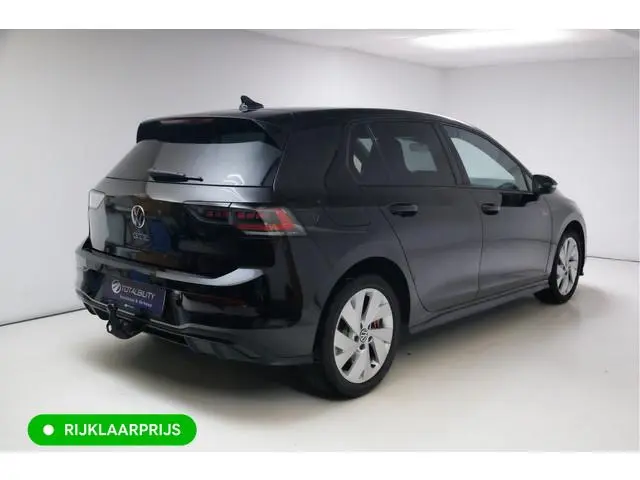Volkswagen Golf 1.5 eHybrid GTE Black 272 PK automaat  | IQ Led | Elec. trekhaak | Headup | Stoel- &...
