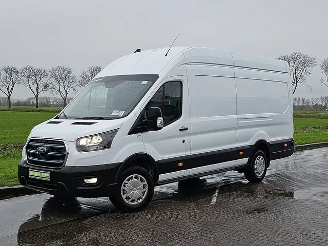 FORD E-TRANSIT l4h3 68 kwh navi