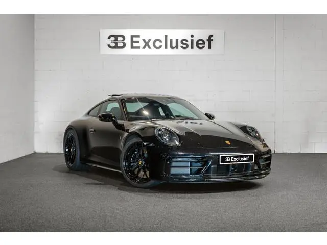 Porsche 911 992 3.0 Carrera 4 GTS