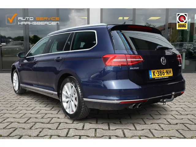 Volkswagen Passat Variant 1.8 TSI Highline | ACC | Trekhaak | Memory |