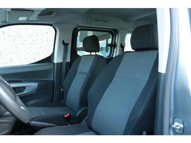 Toyota pro-ace