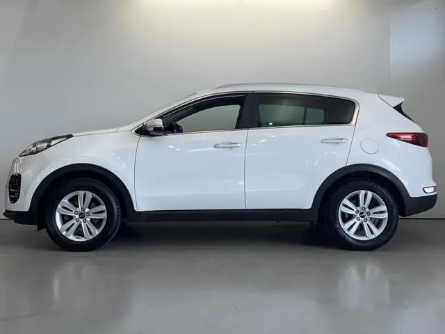 Kia Sportage 1.6 GDI First Edition | Navi | Cruise | NL Auto | Trekhaak | Rijklaarprijs