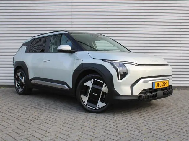 Kia EV3 Plus Advanced 81.4 kWh | Stuur/stoelverwarming | Schuifdak | Camera | Elek. stoelverstelling...