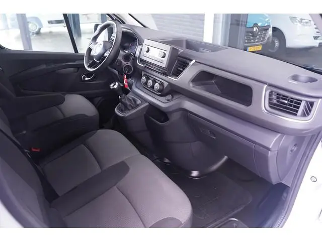 Nissan Primastar