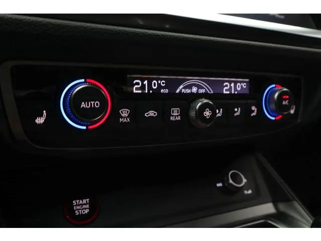 Audi RSQ3