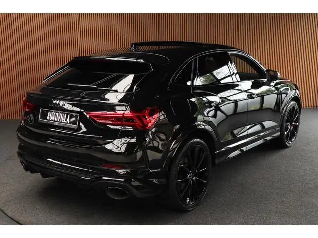 Audi RSQ3